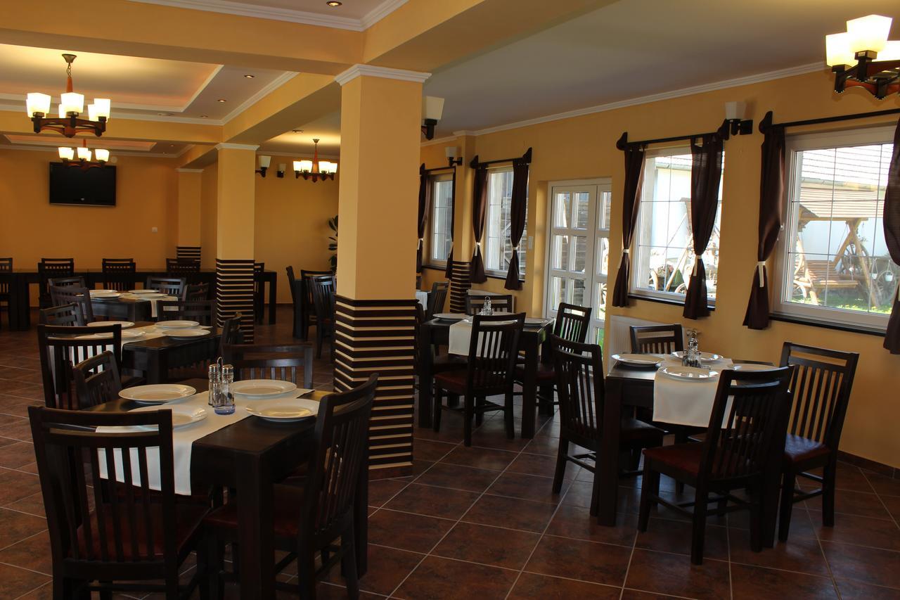 Gyongyvirag Panzio Bed and Breakfast Turia Exterior foto