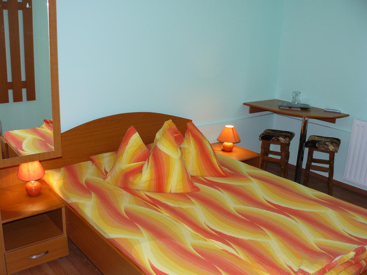 Gyongyvirag Panzio Bed and Breakfast Turia Exterior foto